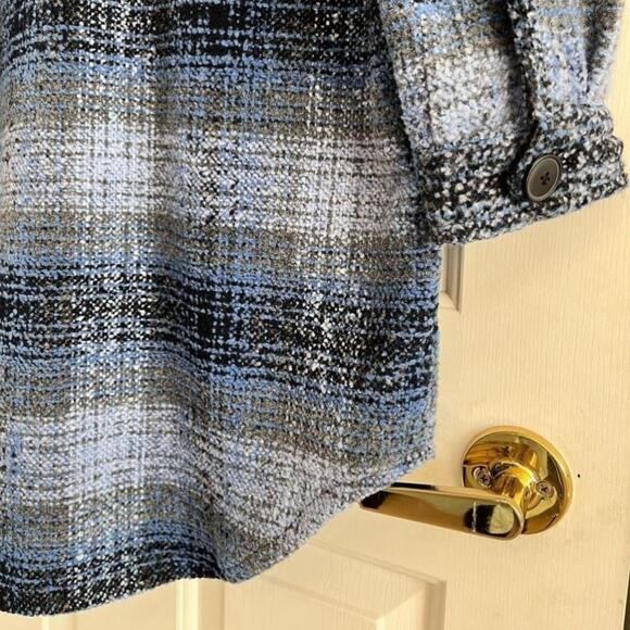 🚓 Britney Longline Shacket Blue Plaid Small - Picture 9 of 13